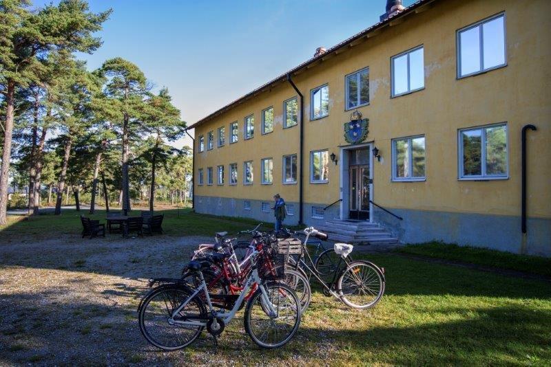 Oestra Flygeln Bunge Vandrarhem Faroesund Exterior photo